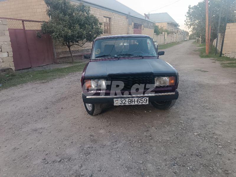 LADA (VAZ) 2107