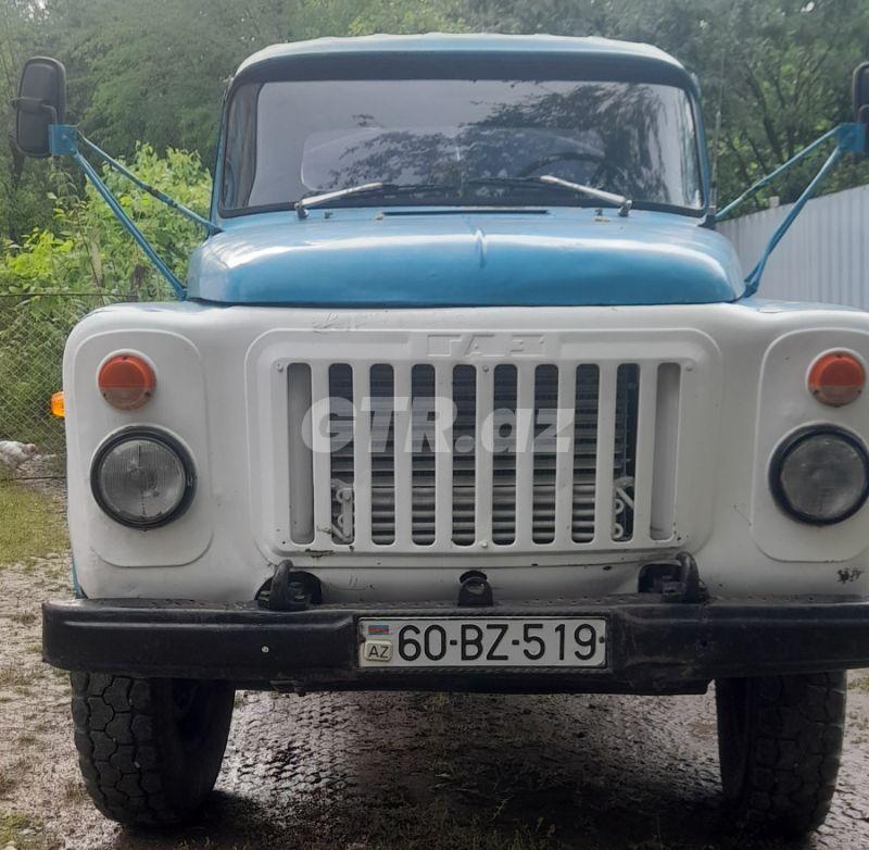 GAZ 53