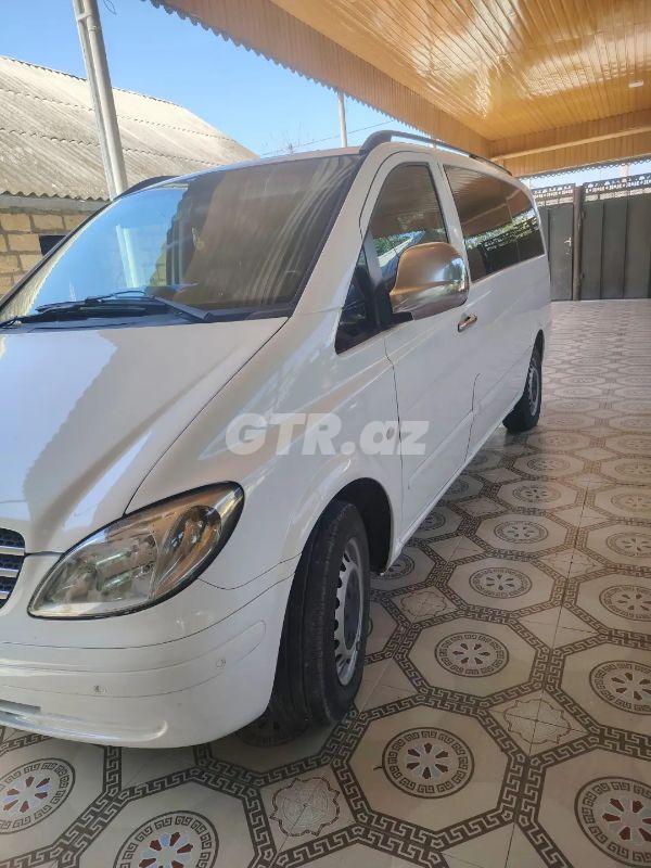 Mercedes Vito 111