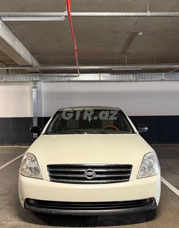 Nissan Teana