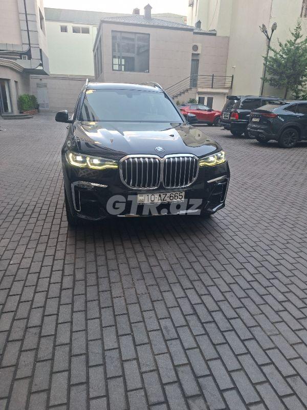 BMW X7