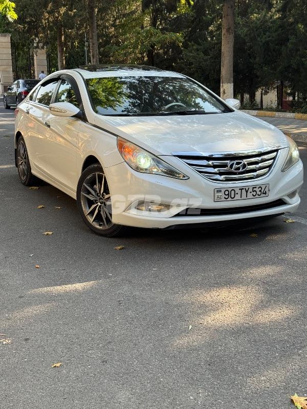 Hyundai Sonata