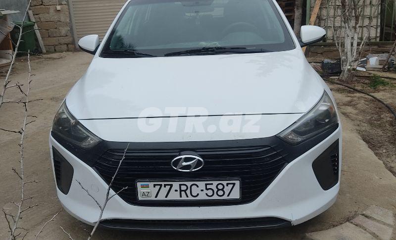 Hyundai IONIQ