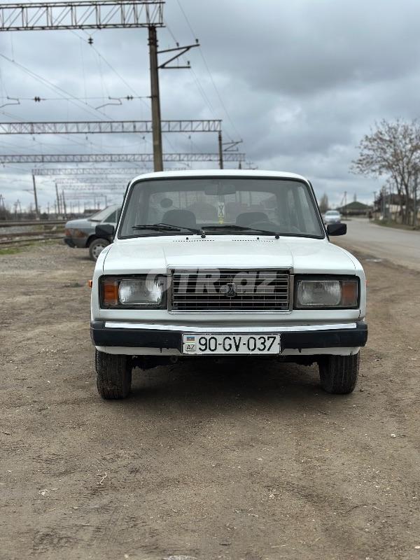 LADA (VAZ) 2107