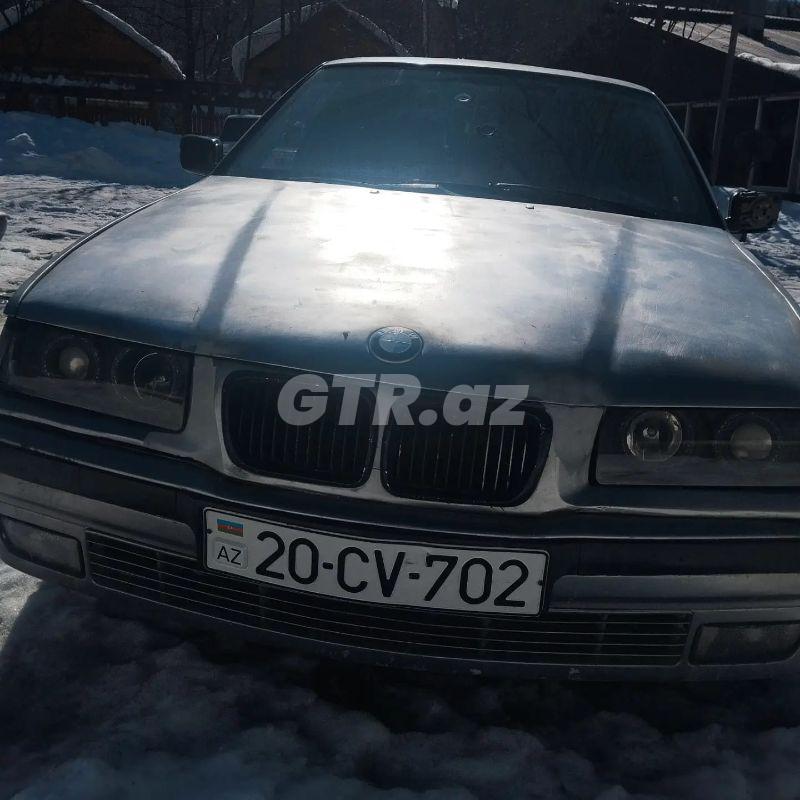 BMW 318