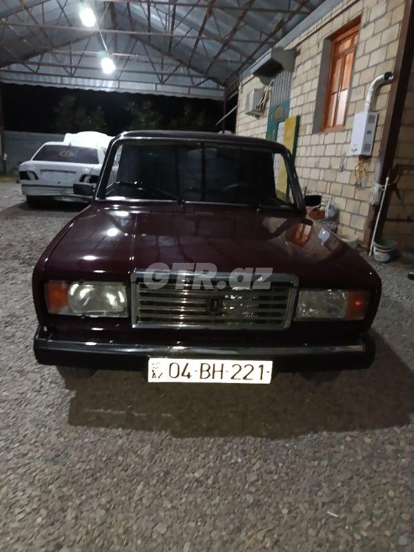 LADA (VAZ) 2107