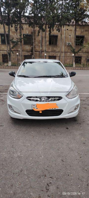Hyundai Accent