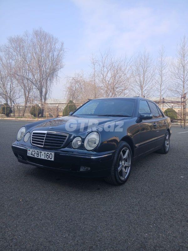 Mercedes E 280