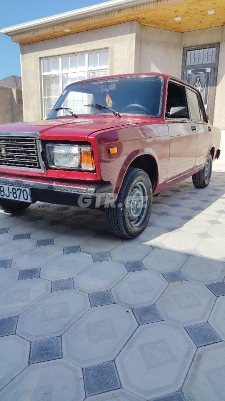 LADA (VAZ) 2107