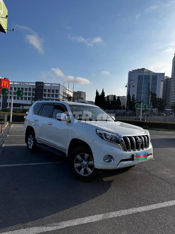 Toyota Land Cruiser Prado