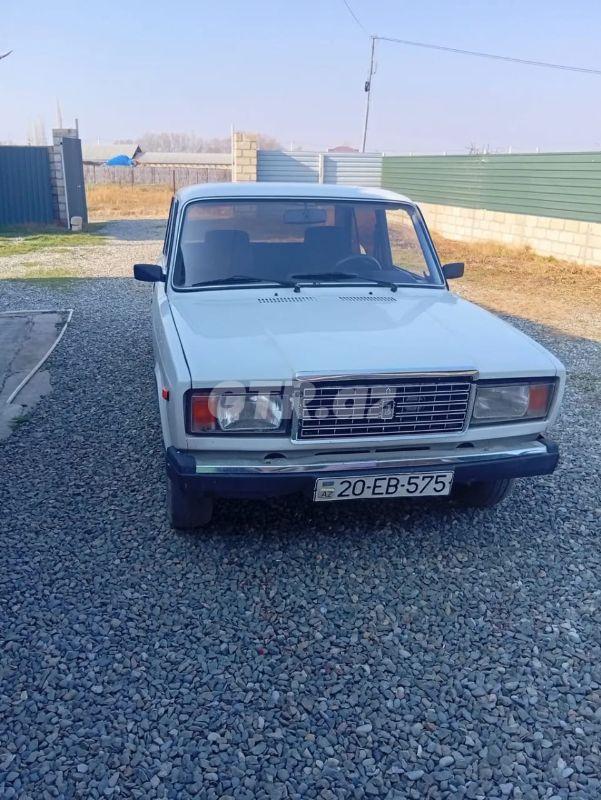 LADA (VAZ) 2107