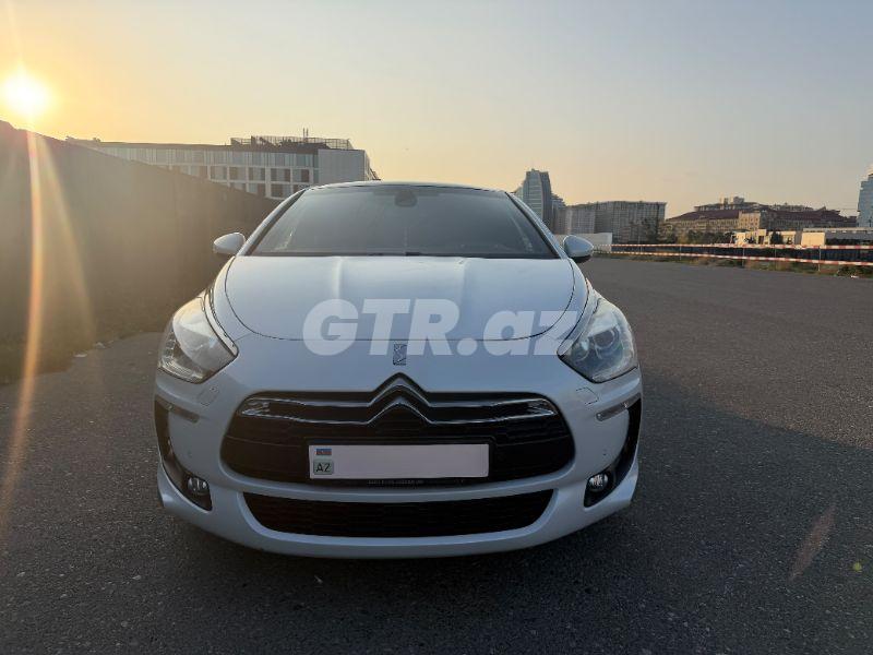 Citroen DS5
