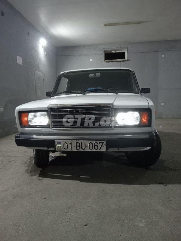 LADA (VAZ) 2107