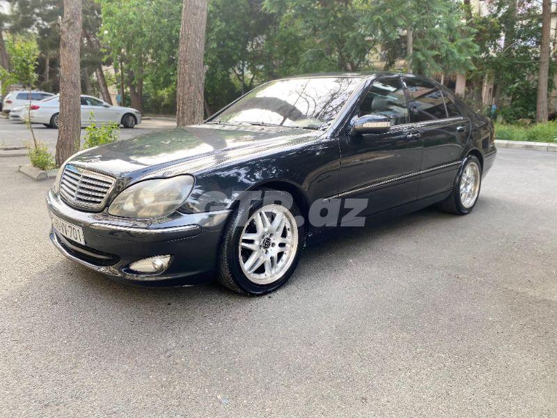 Mercedes S 320