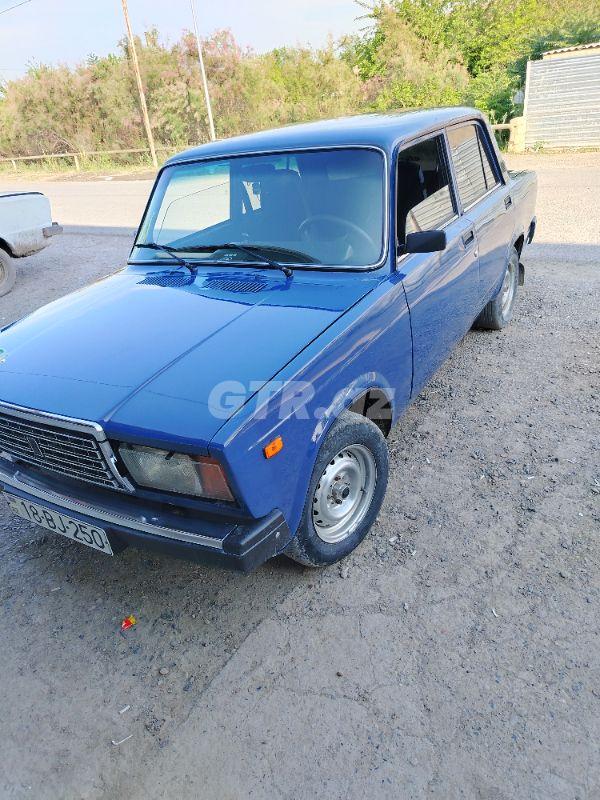 LADA (VAZ) 2107