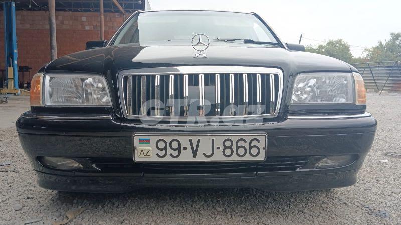 Mercedes C 230