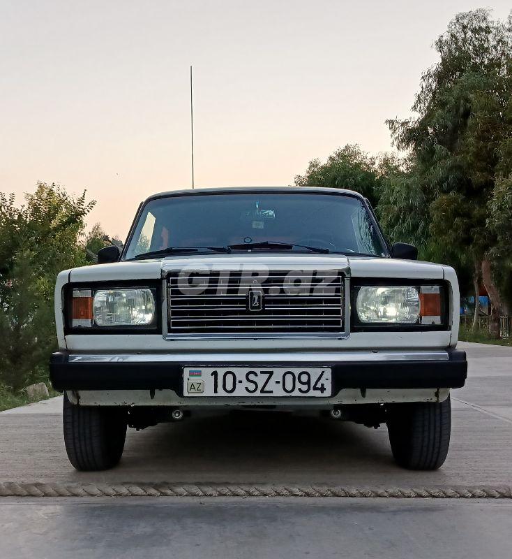 LADA (VAZ) 2107