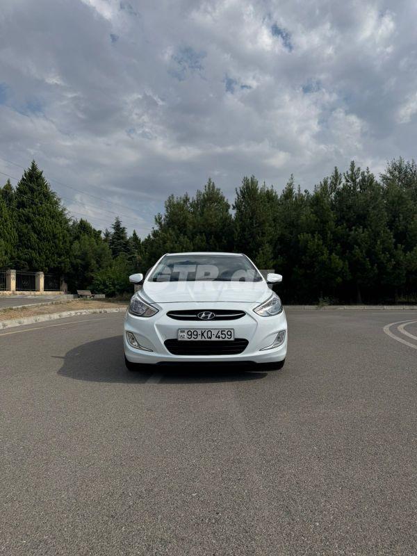 Hyundai Accent