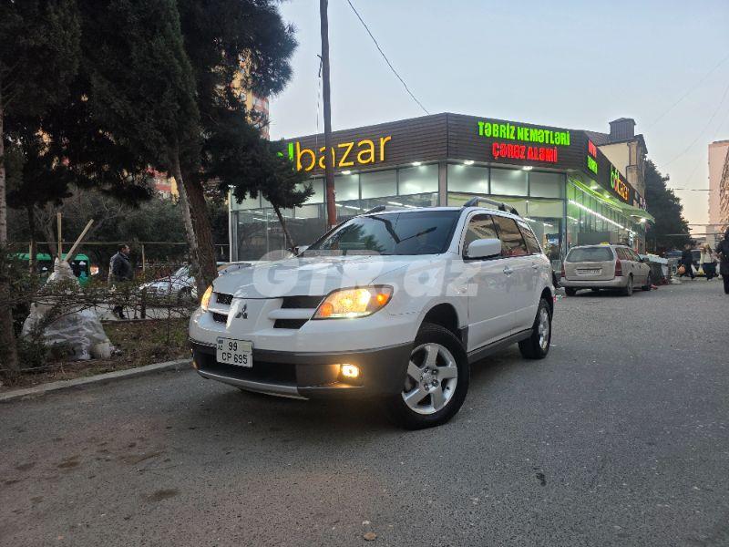 Mitsubishi Outlander