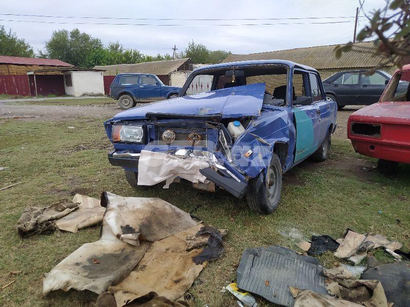 LADA (VAZ) 2107