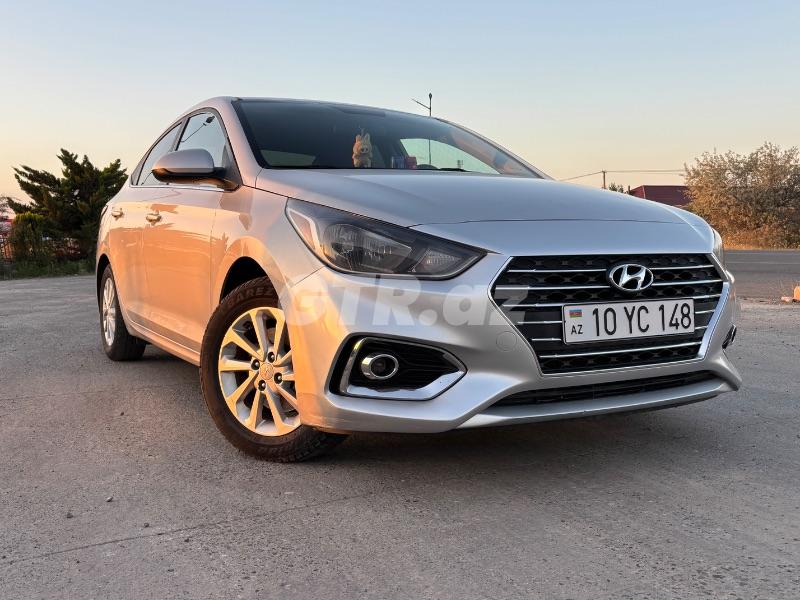 Hyundai Accent