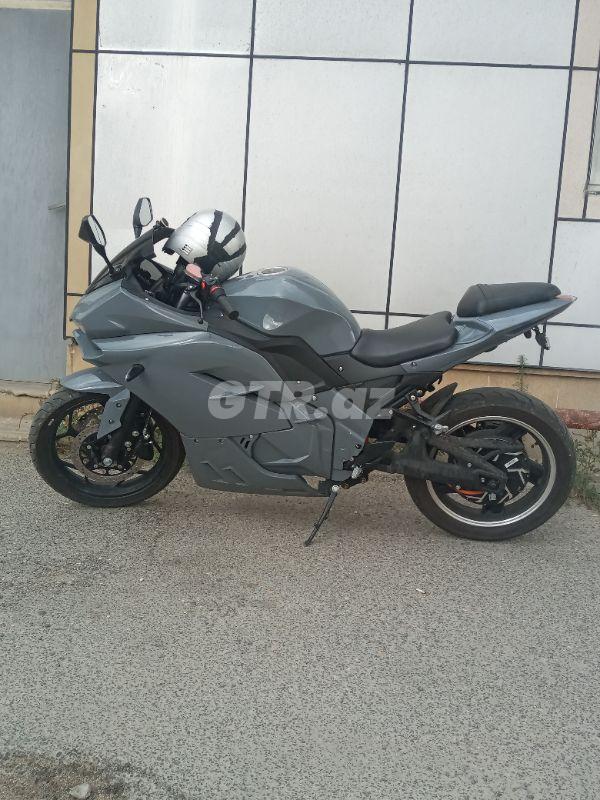 Ducati Panigale V4 S