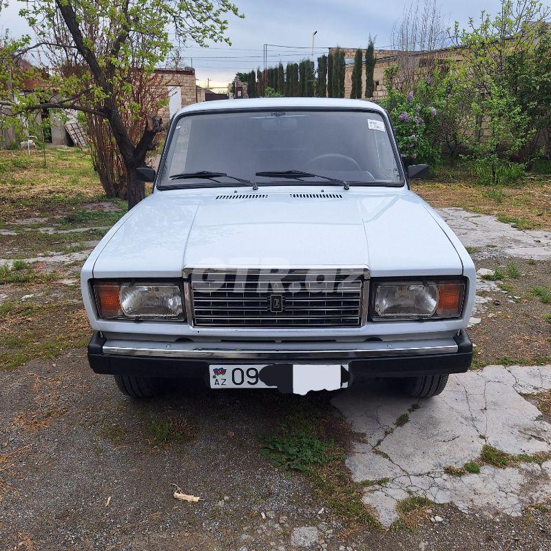 LADA (VAZ) 2107
