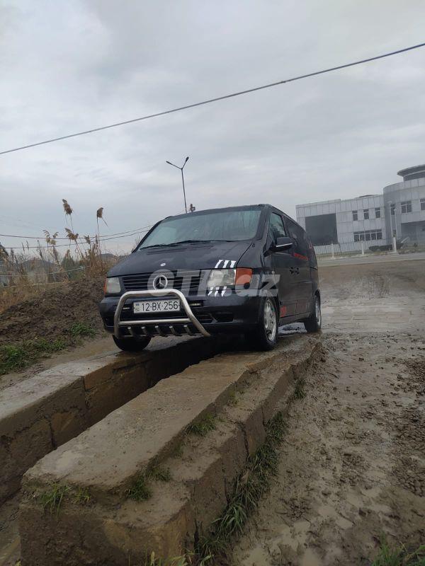Mercedes Vito