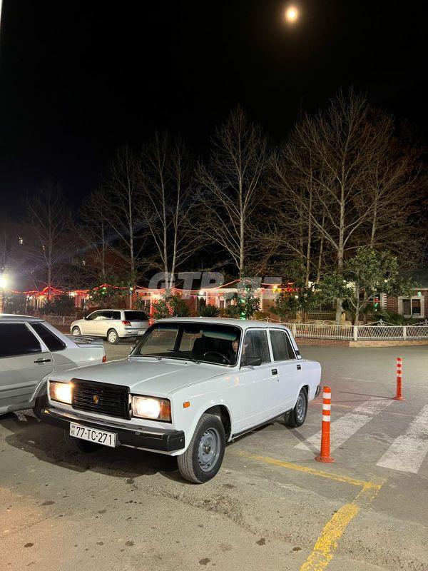 LADA (VAZ) 2107