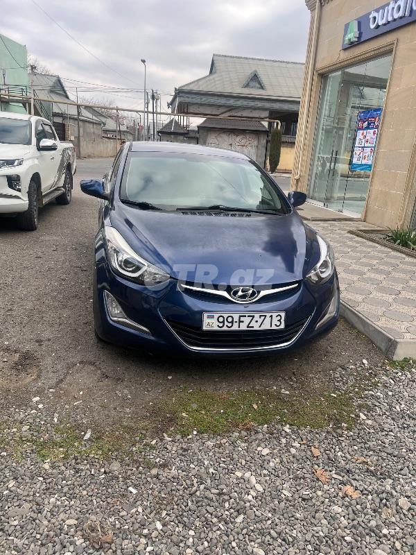 Hyundai Elantra