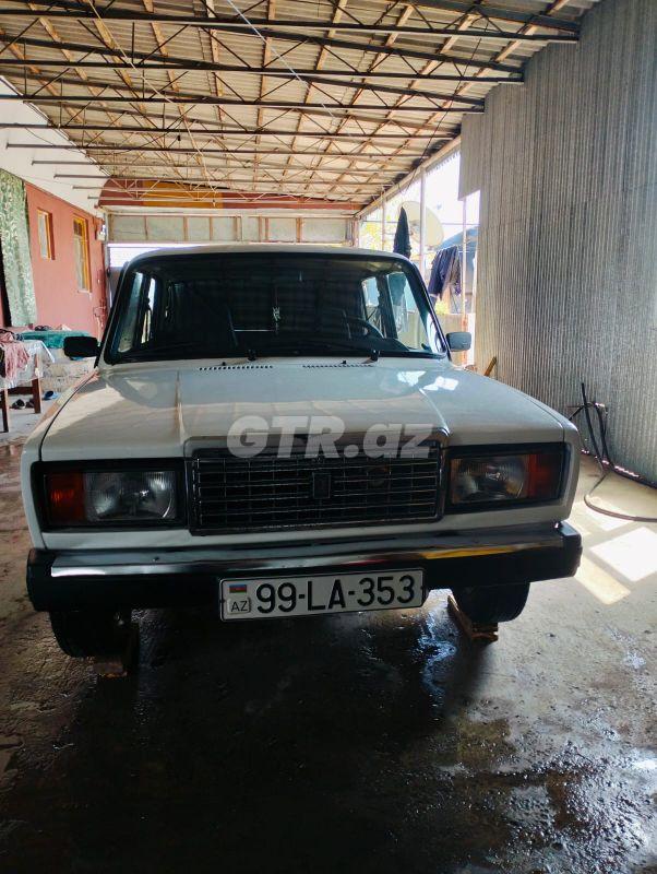 LADA (VAZ) 2107