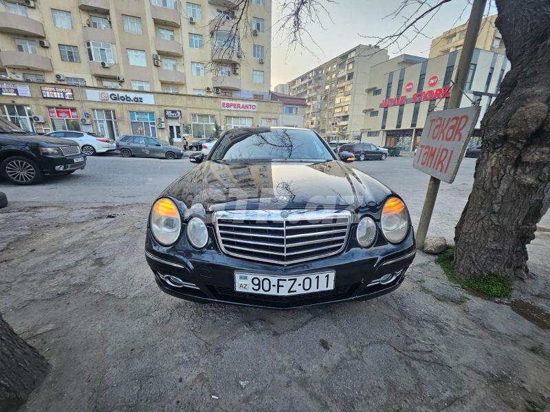 Mercedes E 220
