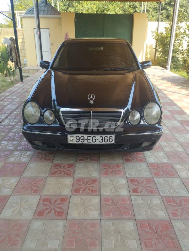 Mercedes E 270
