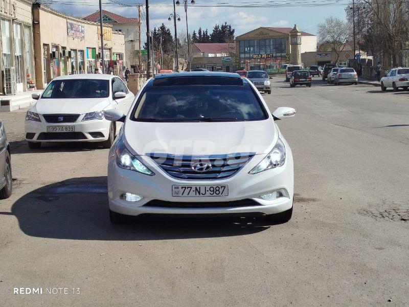 Hyundai Sonata