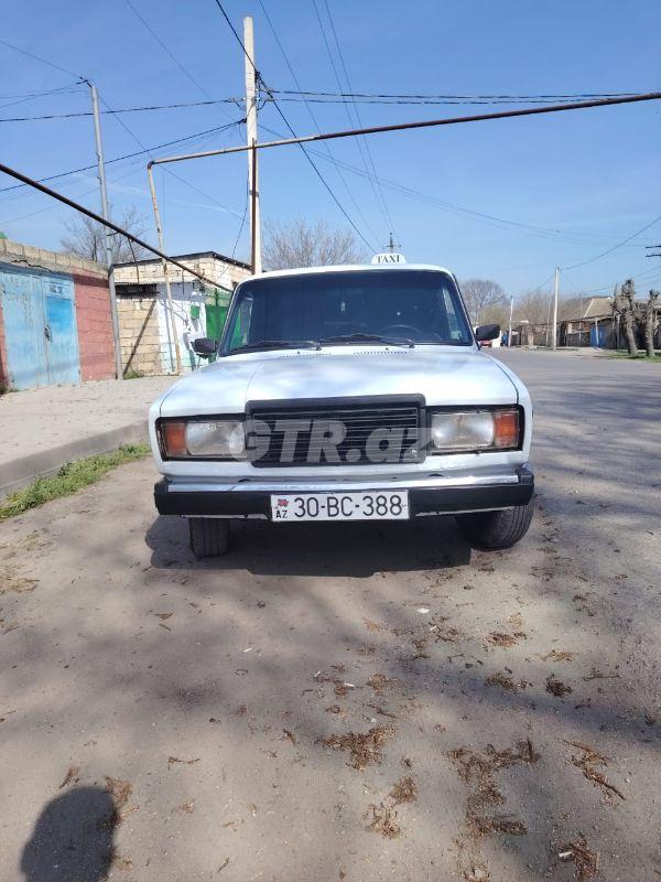 LADA (VAZ) 2107