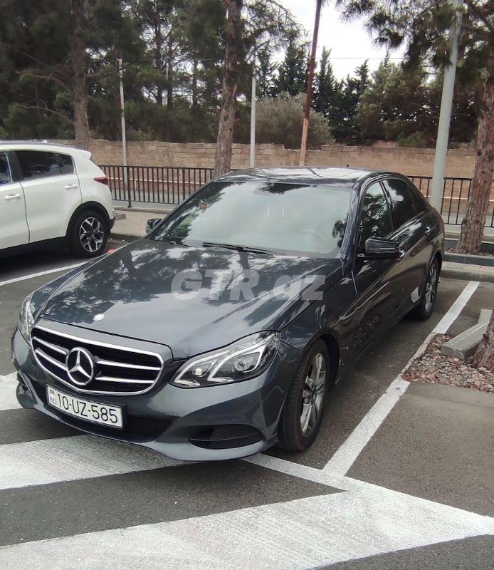 Mercedes E 220 d 4MATIC