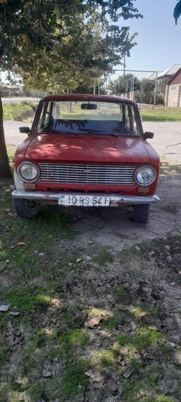 LADA (VAZ) 21011