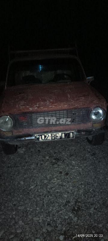 LADA (VAZ) 21011