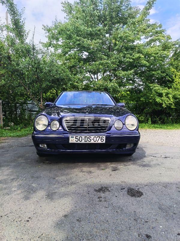 Mercedes E 270