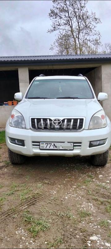 Toyota Land Cruiser Prado
