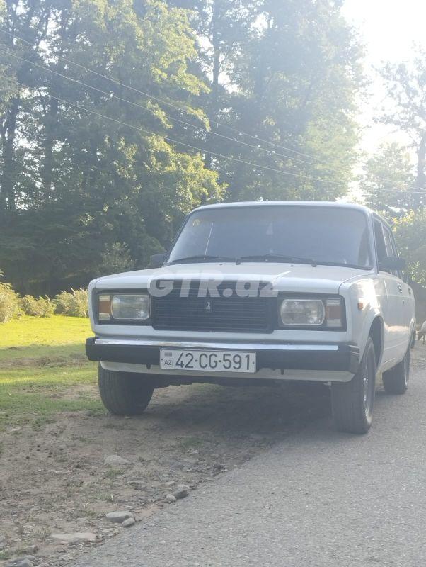 LADA (VAZ) 2107