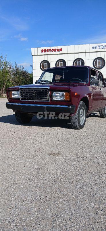 LADA (VAZ) 2107