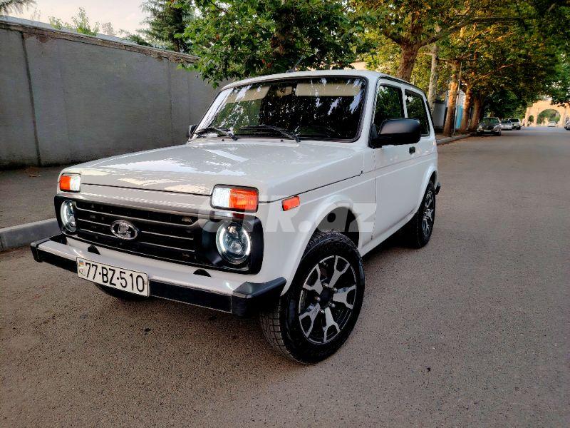 LADA (VAZ) Niva