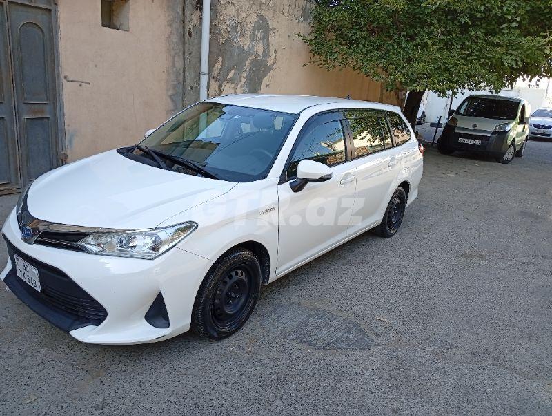 Toyota Corolla Fielder