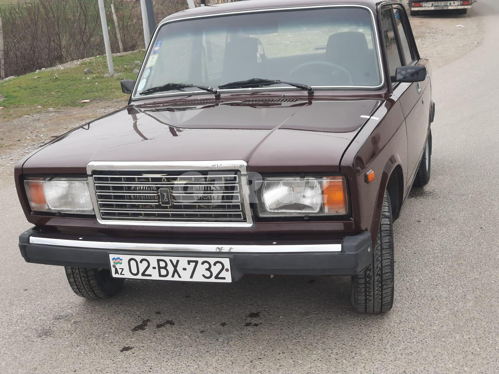 LADA (VAZ) 2107