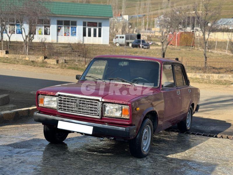 LADA (VAZ) 2107