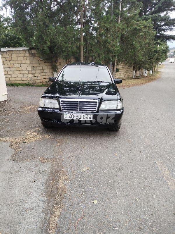 Mercedes C 220