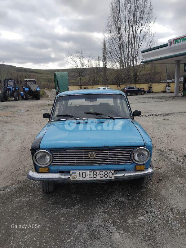 LADA (VAZ) 21011