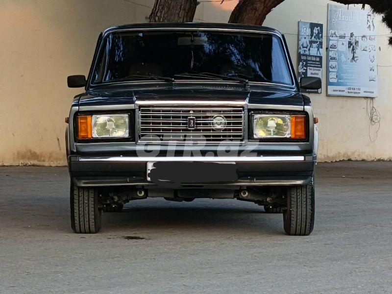 LADA (VAZ) 2107