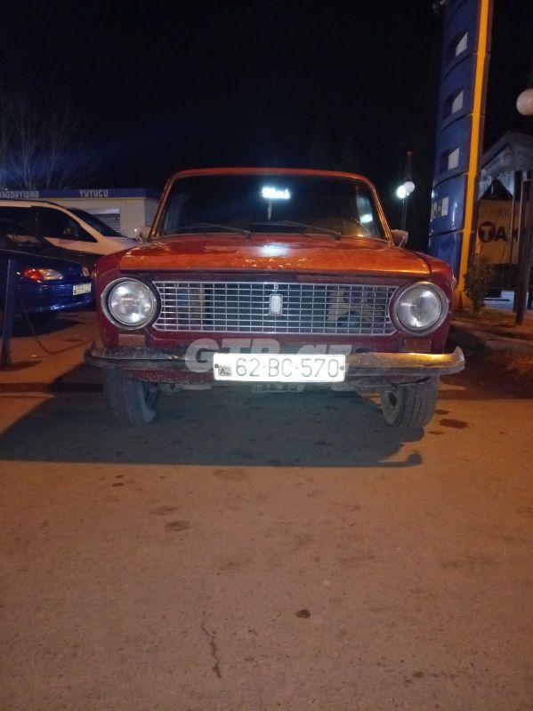 LADA (VAZ) 21011